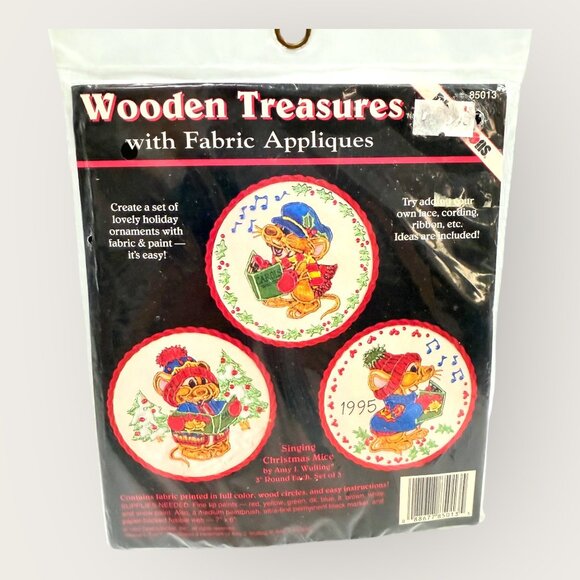 Lot of 2 Holiday Ornament Craft Kits Wooden Treasures Mice Bears - Picture 4 of 4